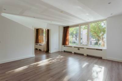 Woning Burgemeester Caan van Necklaan 98 Leidschendam