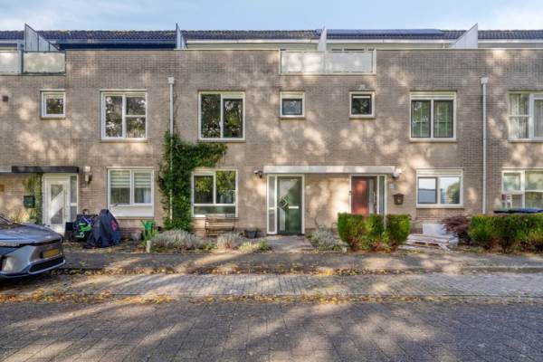 Woning C. van Eesterenplein 54 Almere