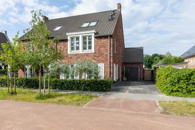Woning Agterste meer 3 Waalre