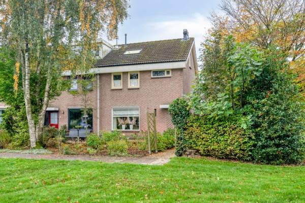 Woning IJsselmeerweg 25 Elburg