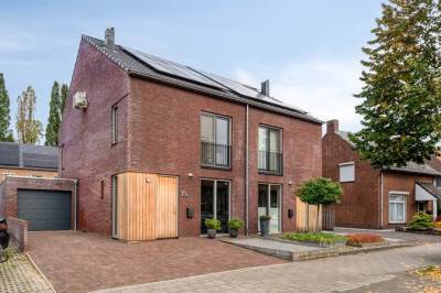 Woning Burg. Nieuwenhuijzenstraat 10A Rosmalen