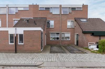 Woning Langetuin 143 Zwaag
