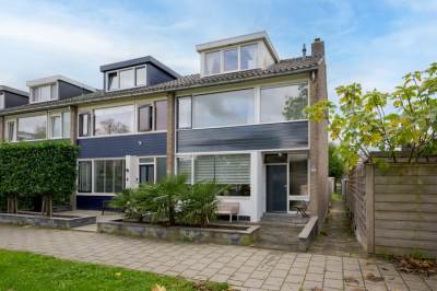 Woning Anthonie van Dijcklaan 2 Voorschoten