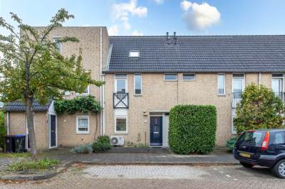 Woning Bertha von Suttnerlaan 4 Utrecht