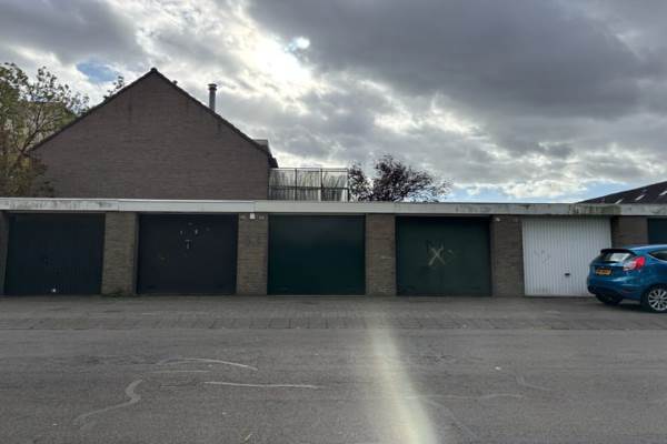 Garage Brusselstraat 5 Breda