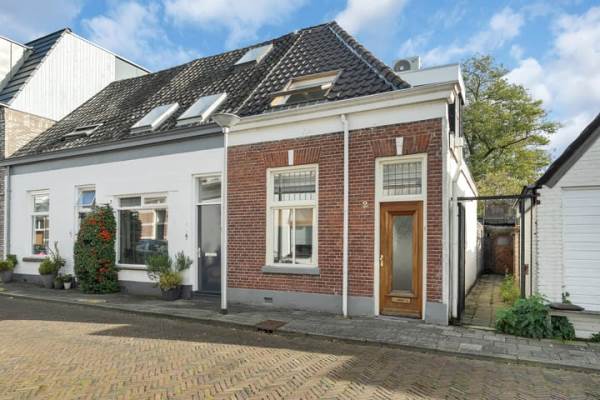 Woning Eerste Weidjesstraat 2 Zwolle