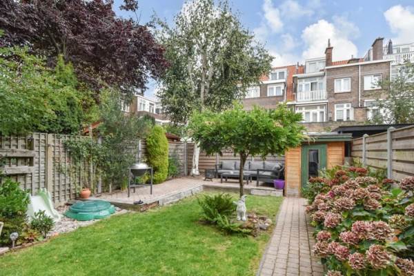 Woning Abrikozenstraat 47 Den Haag