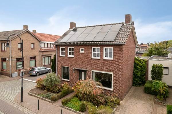 Woning Bosstraat 8 Neeritter