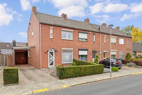 Woning Hendrik van Leyenstraat 19 Born