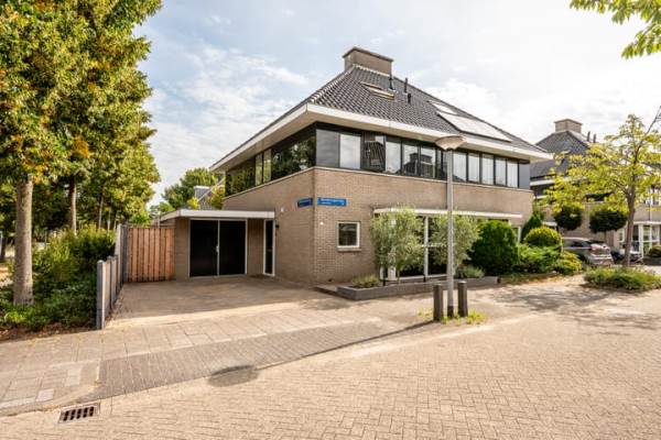 Woning Woldbergstraat 1 Almere