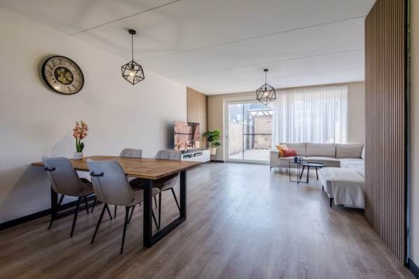 Woning Wimpelplantsoen 227 Almere