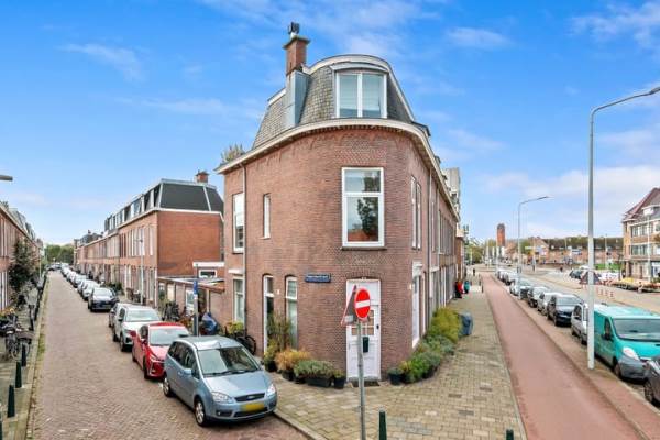 Woning Ripperdastraat 82 Den Haag