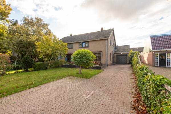 Woning Verbindingsweg 22 Wieringerwerf