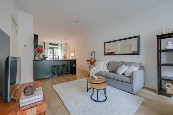 Woning Admiraal De Ruijterweg 4671 Amsterdam