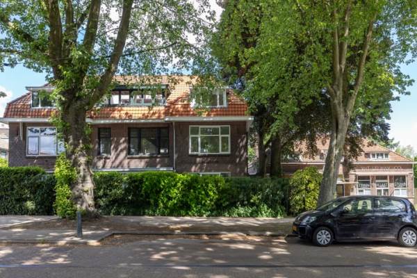 Woning Burgemeester Le Fèvre de Montignylaan 11 Rotterdam