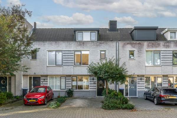 Woning Keerkring 84 De Meern