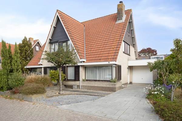 Woning Koolzaadveld 15 Bergschenhoek