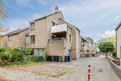 Woning Looiersveld 24 Rijen