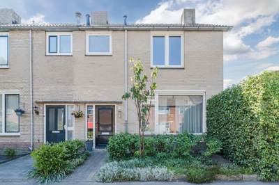 Woning Talmastraat 11 Rijen
