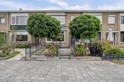 Woning Van der Duyn van Maasdamplantsoen 25 Dordrecht