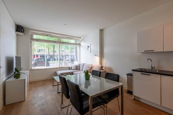Woning Laan van Vlaanderen 141A10 Amsterdam