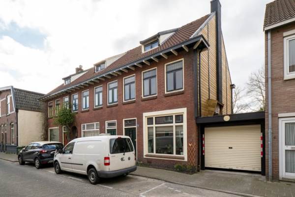 Woning Gronausevoetpad 18 Enschede