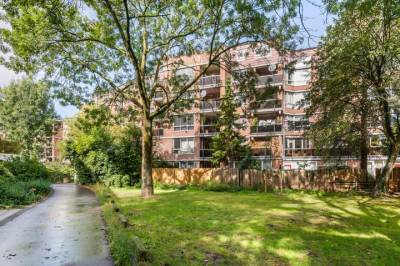 Woning Leerdamhof 330 Amsterdam