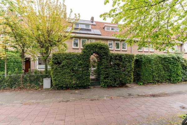 Woning Van Zuylen van Nijeveltstraat 364 Wassenaar