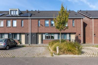 Woning Veenbos 23 Moerstraten