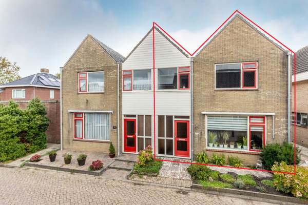 Woning Julianastraat 4 Hellevoetsluis