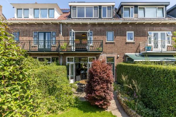 Woning Larikslaan 222 Rotterdam