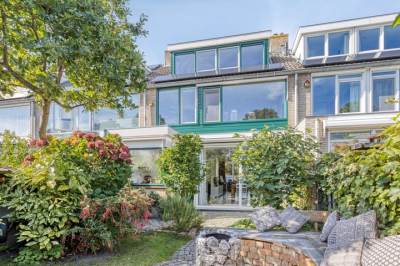 Woning Douw van der Kraplaan 29 Voorschoten