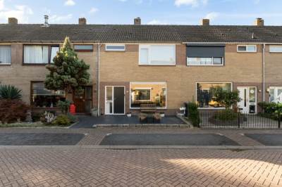 Woning Moerbeistraat 7 Spijkenisse