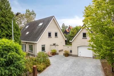 Woning Diepenbrockstraat 6 Dirksland