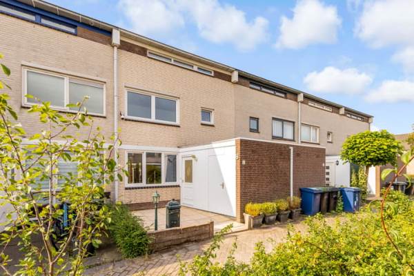 Woning Tapirstraat 8 Almere