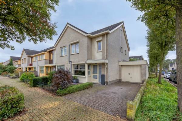 Woning Doornenburgallee 21 Duiven