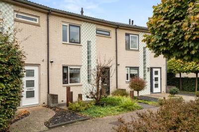 Woning Van Rijnesteinlaan 13 Renswoude