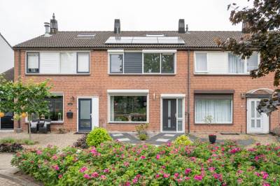 Woning Burgemeester Schefferhof 18 Kedichem