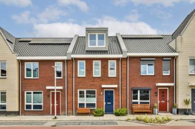 Woning Petrus Steenkampweg 20 Uithoorn