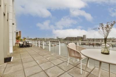 Woning Zeeburgerkade 932 Amsterdam