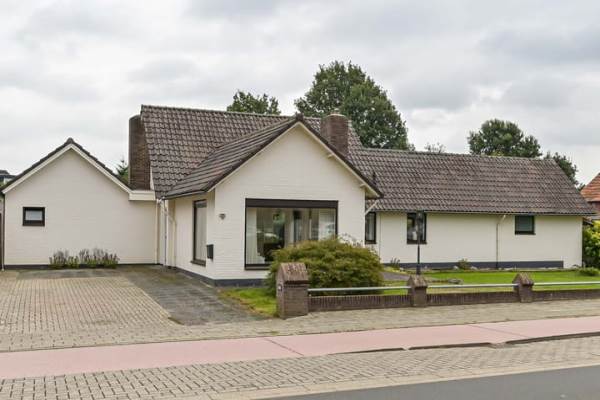 Woning Rijksweg 59 Velden