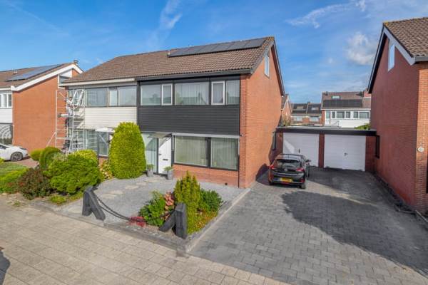 Woning Zuiderdwarsvaart 39 Drachten