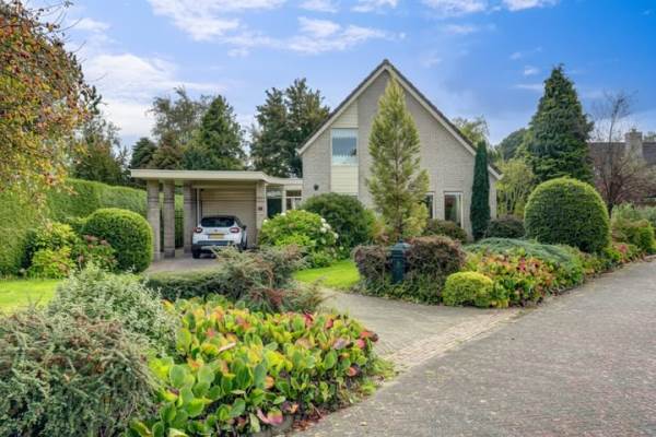 Woning Zwanebloem 32 Hoogeveen