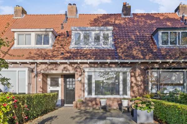 Woning Manegelaan 25 Hoofddorp