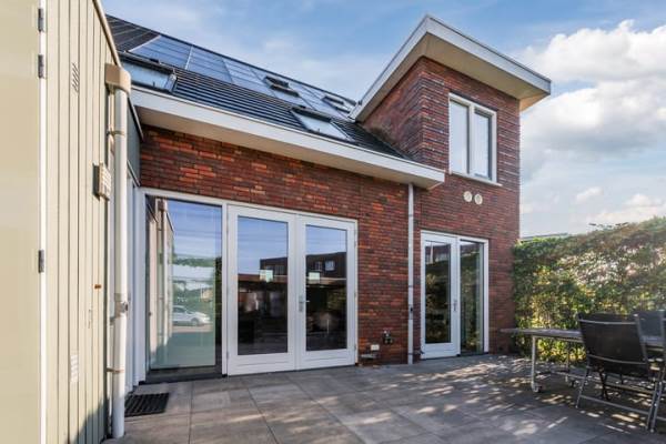 Woning Monteverdistraat 1 Sliedrecht