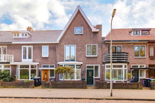 Woning Jan Pieterszoon Coenstraat 107 IJmuiden