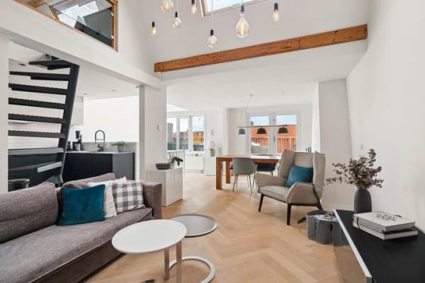 Woning Van Tuyll van Serooskerkenweg 883 Amsterdam