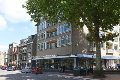 Woning Julianaplein 40 Bussum