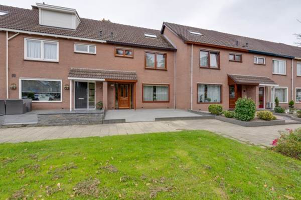 Woning Wethouder Koningslaan 15 Volendam