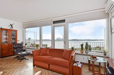 Woning Merellaan 847 Maassluis